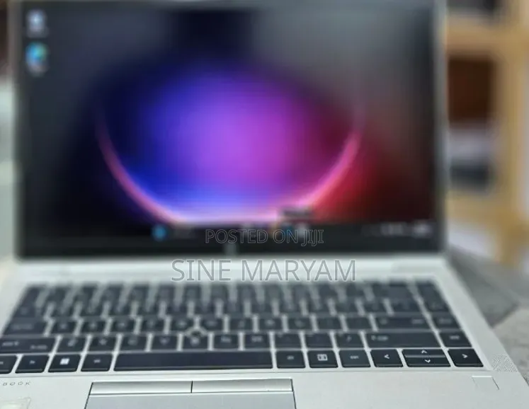 New Laptop HP EliteBook 845 G8 16GB AMD Ryzen 5 SSD 512GB