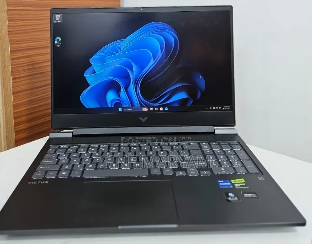 New Laptop HP Victus 15 16GB Intel Core i7 SSD 512GB