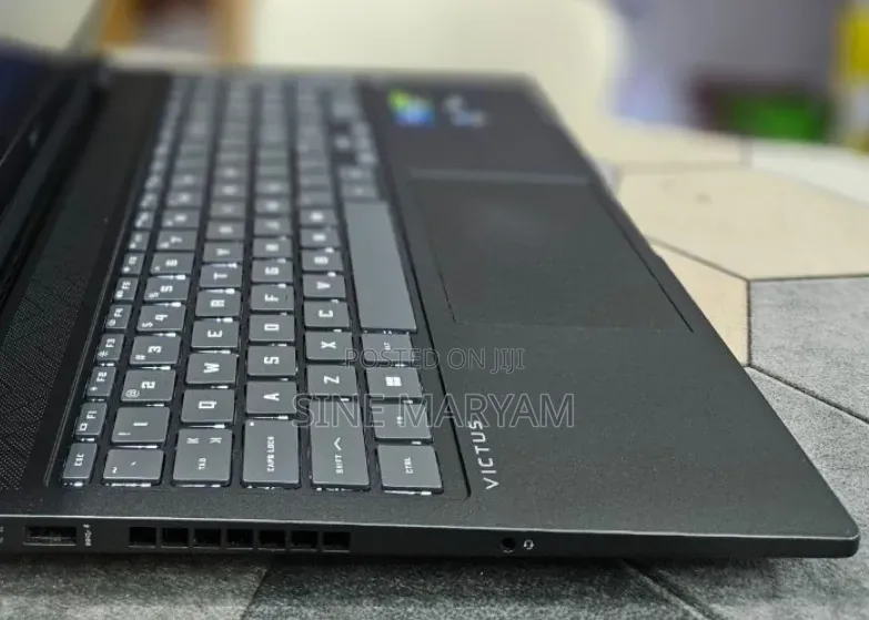 New Laptop HP Victus 15 16GB Intel Core i7 SSD 512GB