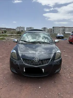 Toyota Yaris 2009 Black