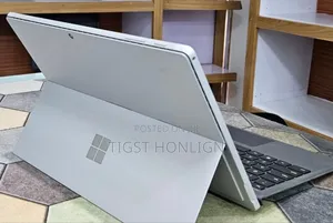 New Laptop Microsoft Surface Pro 7 16GB Intel Core i7 SSD 512GB
