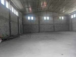 የሚከራይ መጋዘን ቃሊቲ አአ ለአስፓልት የቀረበ 3phase ቆጣሪ ያለው