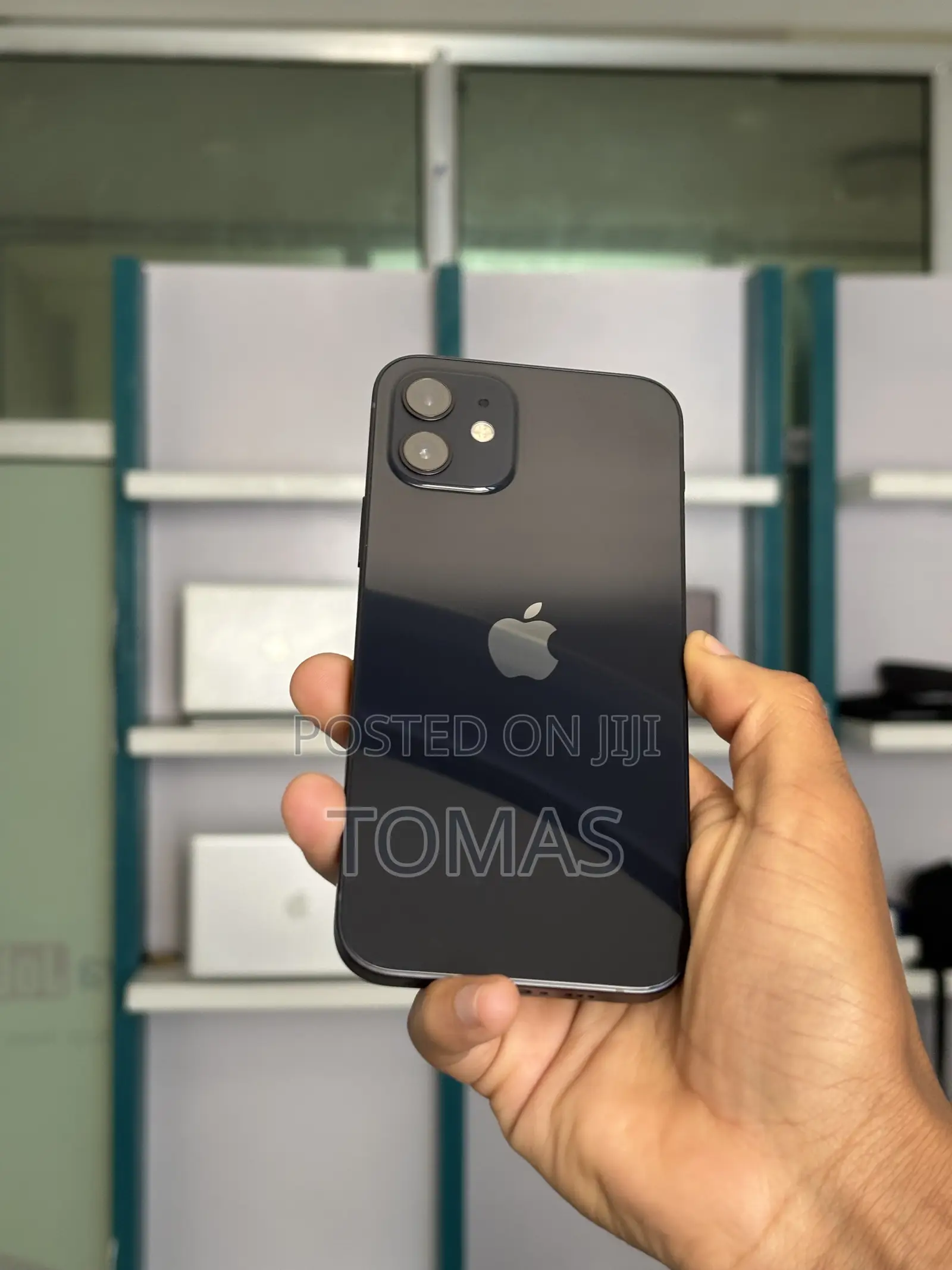 Apple iPhone 12 64 GB Black