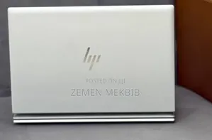 New Laptop HP EliteBook 830 G8 16GB Intel Core i7 SSD 512GB