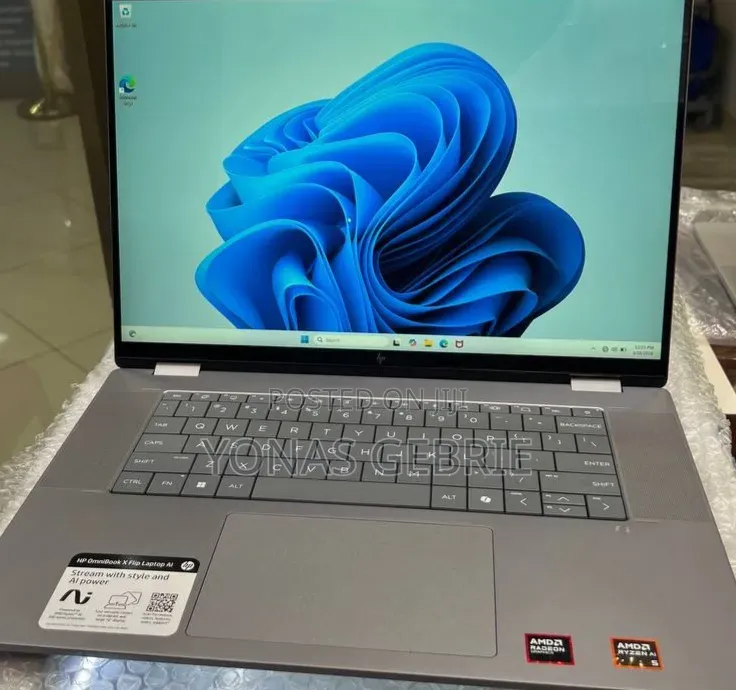 New Laptop HP 16GB AMD Ryzen 5 SSD 512GB