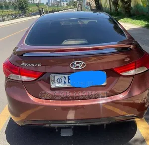 Hyundai Avante 2013 Brown