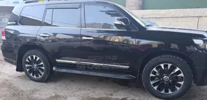 Toyota Land Cruiser 2021 Black