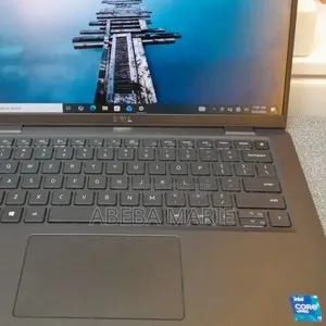 New Laptop Dell Latitude 7420 32GB Intel Core i7 SSD 512GB