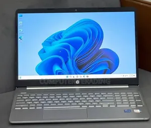 New Laptop HP Stream Notebook 8GB Intel Core i7 SSD 512GB