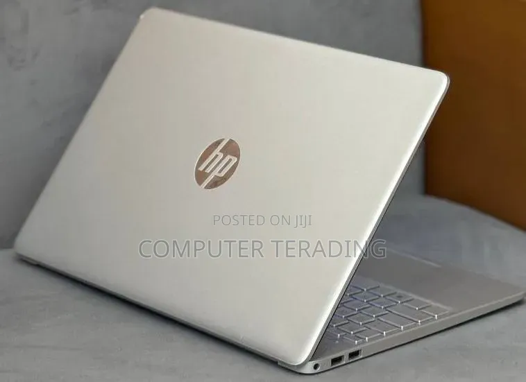 New Laptop HP Stream Notebook 8GB Intel Core i7 SSD 512GB
