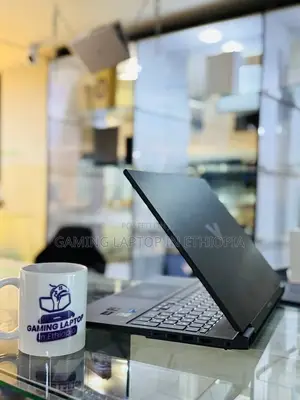 New Laptop HP Victus 15 16GB Intel Core i7 SSD 1T
