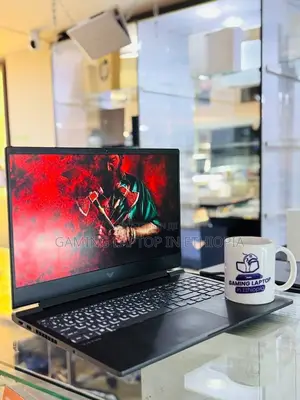 New Laptop HP Victus 15 16GB Intel Core i7 SSD 1T