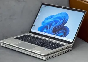 New Laptop HP EliteBook 830 G8 16GB Intel Core i7 SSD 512GB