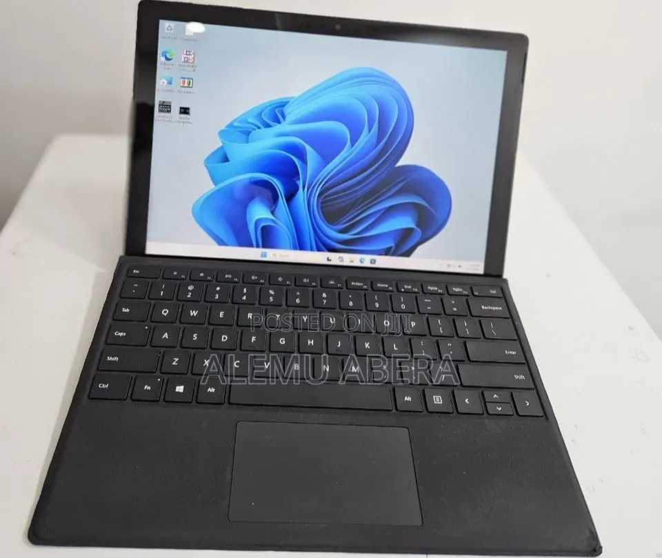 New Laptop Microsoft Surface Pro 7+ 16GB Intel Core i7 SSD 1T