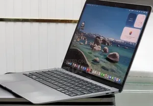 New Laptop Apple MacBook Air 2020 M1 8GB Apple M1 SSD 256GB