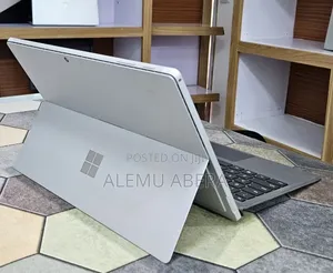 New Laptop Microsoft Surface Pro 7+ 16GB Intel Core i7 SSD 512GB