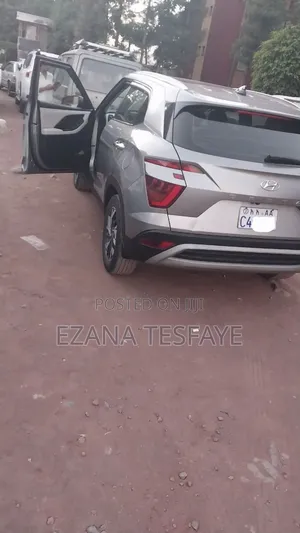 Hyundai Creta 2023 Gray