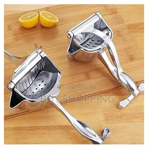 Non-Slip Bottom Orange Squeezer – Effortless Handle Fruit Press
