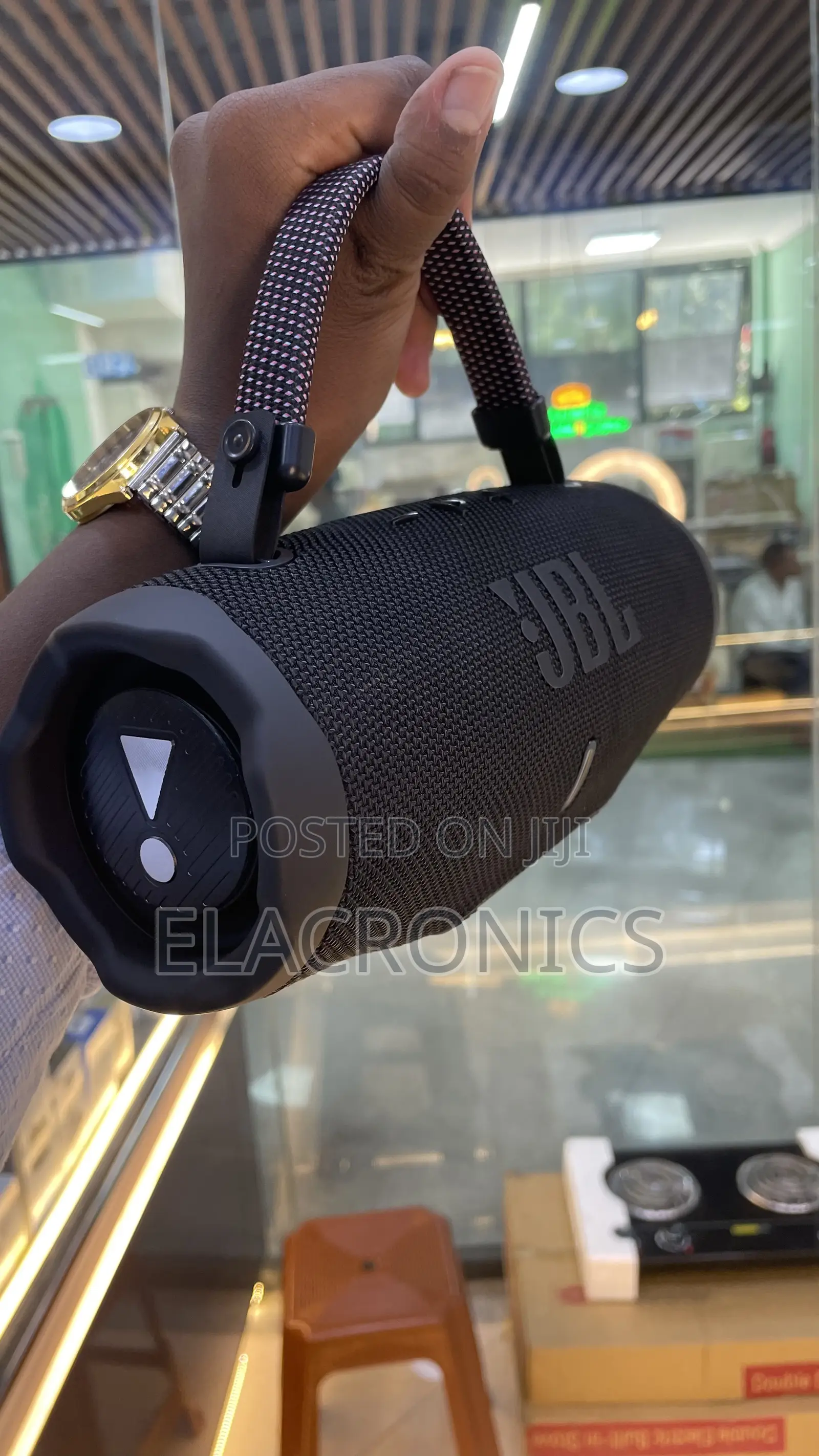 JBL Charge 6 Speaker