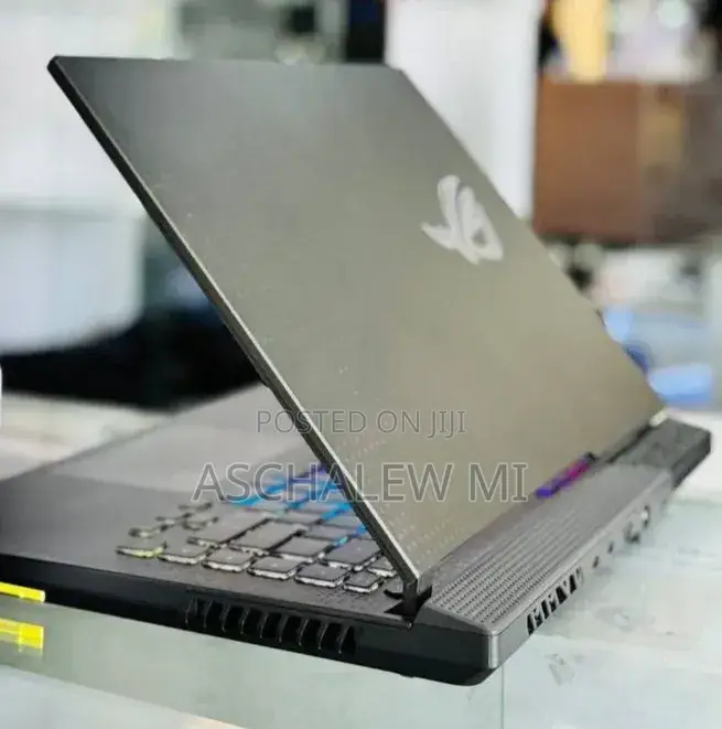 New Laptop Asus ROG Strix G15 16GB AMD Ryzen 9 SSD 512GB