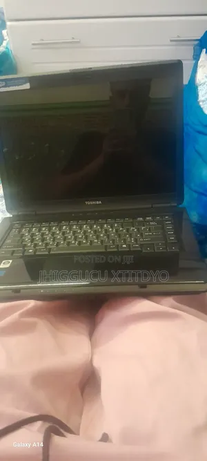 New Laptop Toshiba 16GB HDD+SSD 500GB