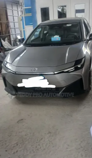 Toyota bZ3 2024 Gray