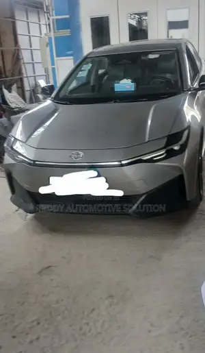 Toyota bZ3 2024 Gray