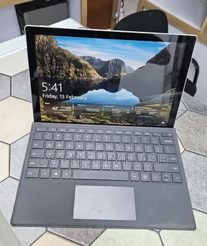 New Laptop Microsoft Surface Pro 16GB Intel Core i7 SSD 512GB