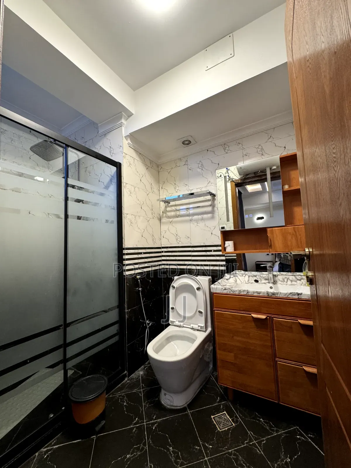 Furnished 2bdrm Apartment in Kirkos for rent