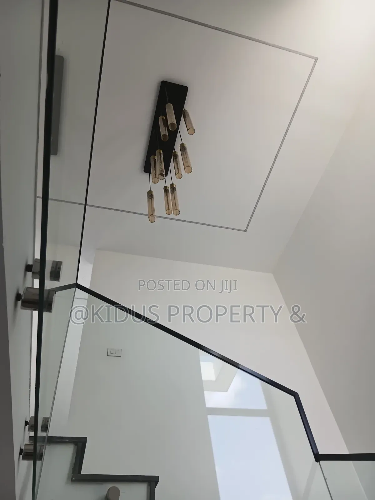7bdrm Townhouse / Terrace in Lebu Medhaniyaleme, Nifas Silk-Lafto