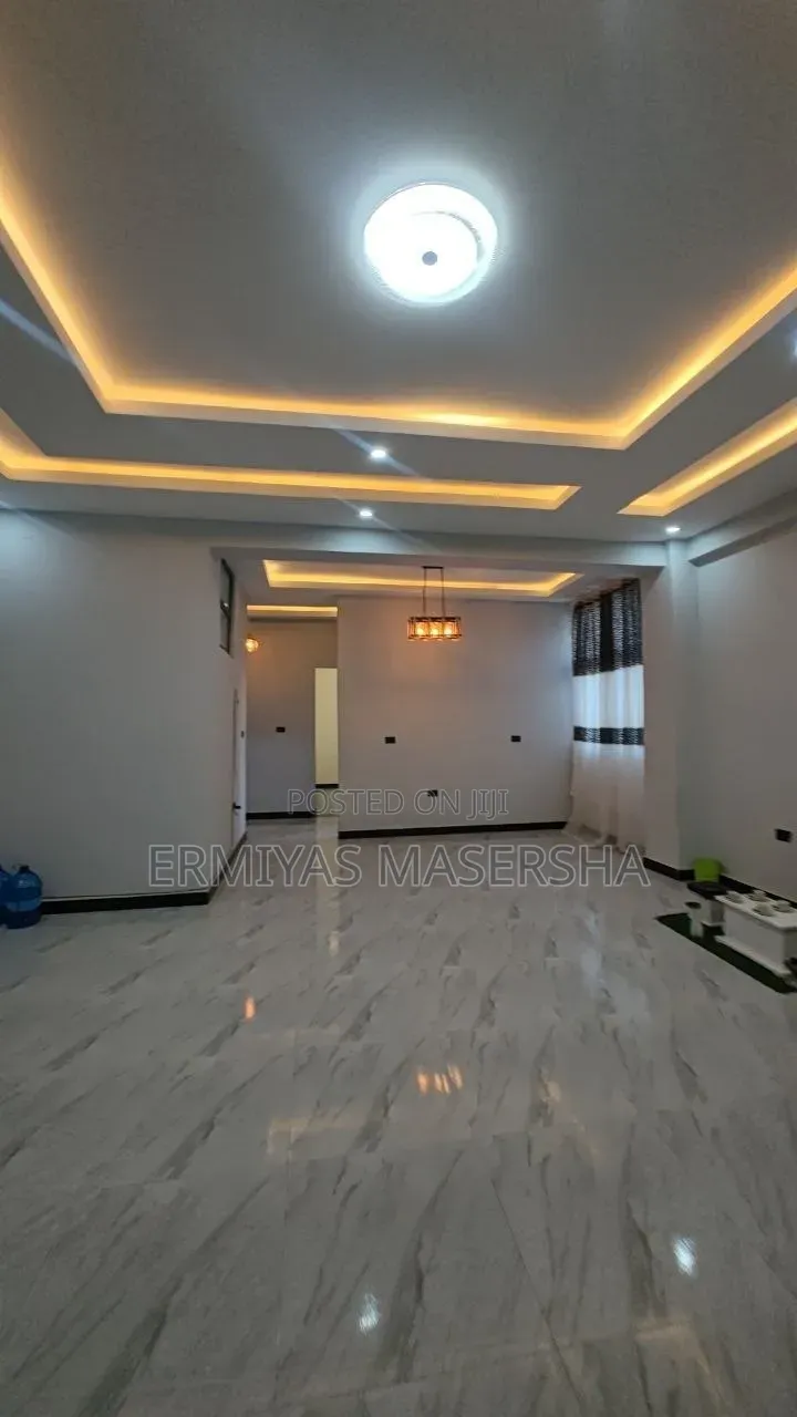Furnished 3bdrm Condo in Yeka for sale