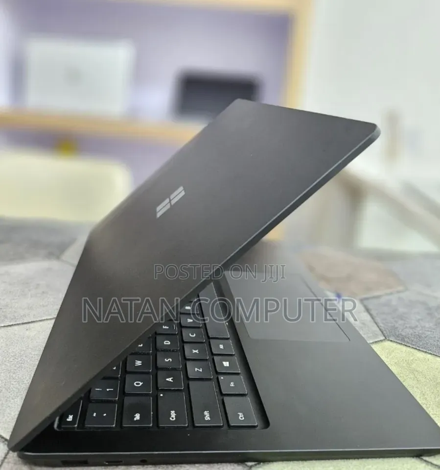 New Laptop Microsoft Surface Laptop 4 16GB Intel Core i7 SSD 512GB