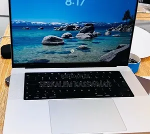 New Laptop Apple MacBook Pro M1 32GB Apple M1 SSD 1T