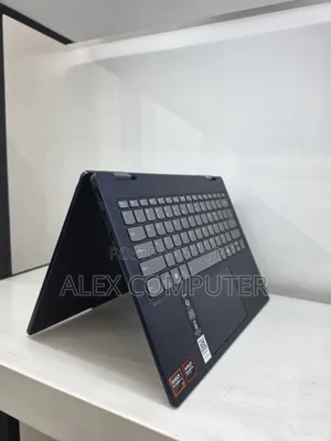 New Laptop Lenovo 16GB AMD Ryzen 7 SSD 1T