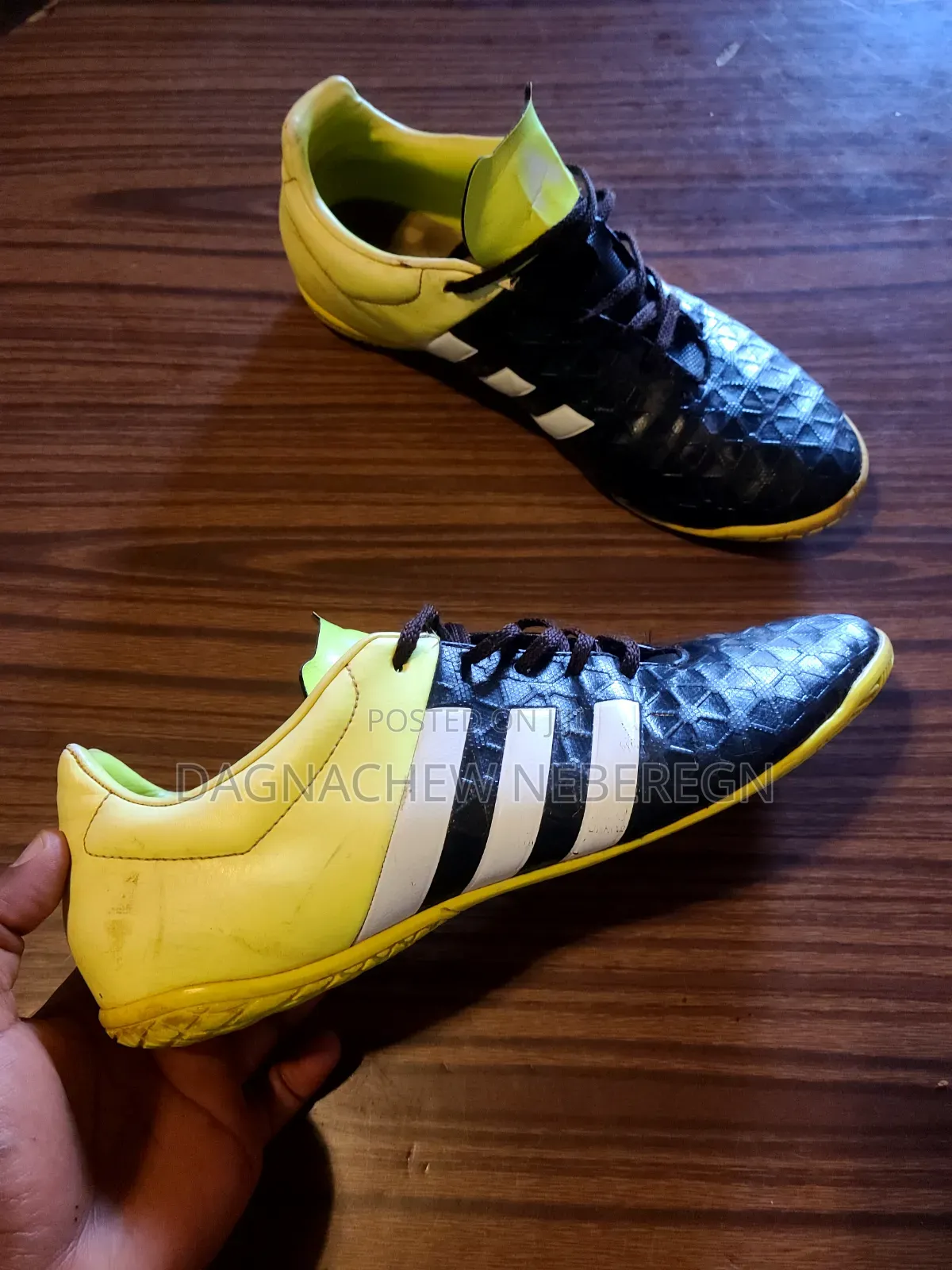Futsal Shoes 44