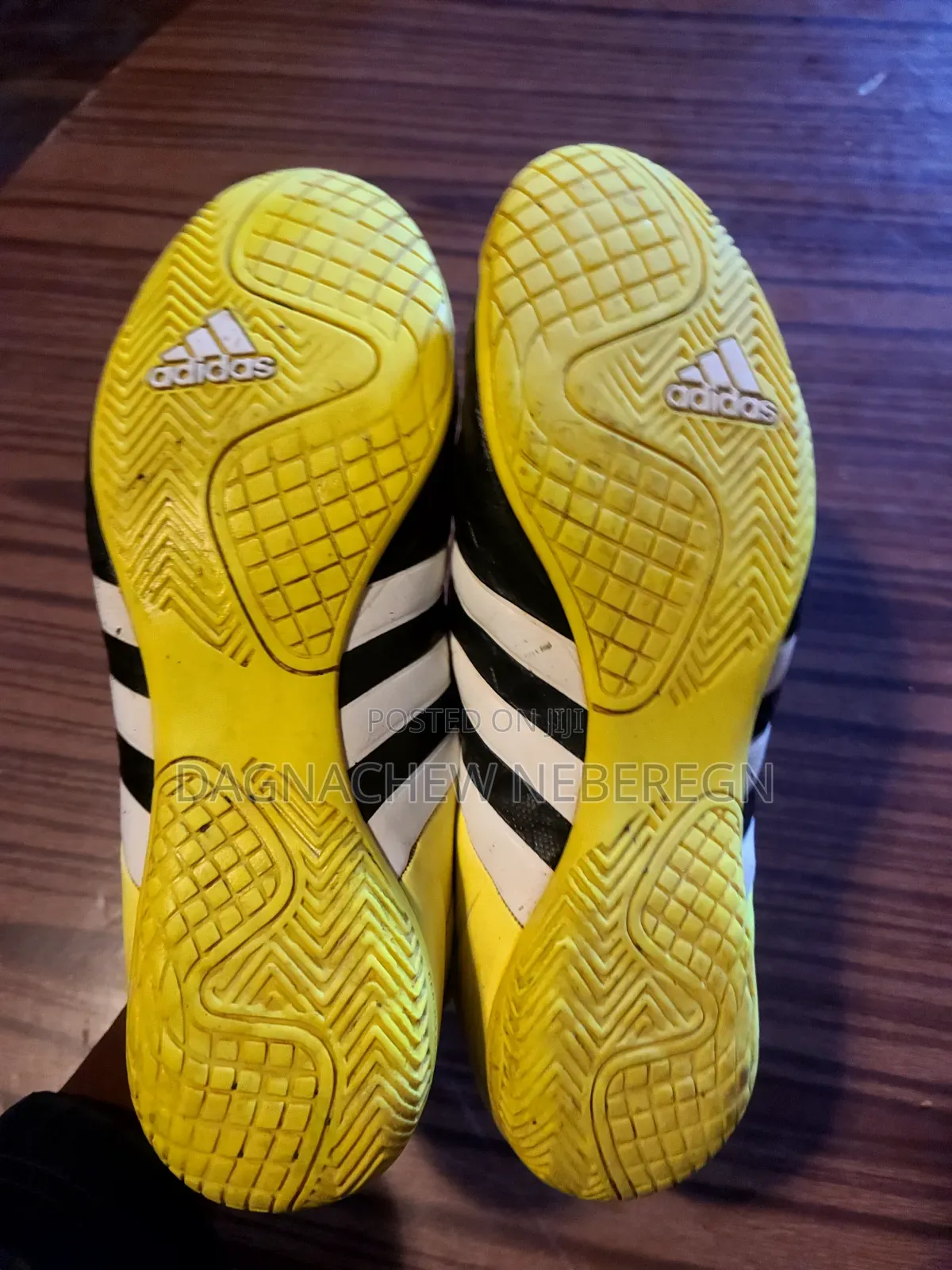 Futsal Shoes 44