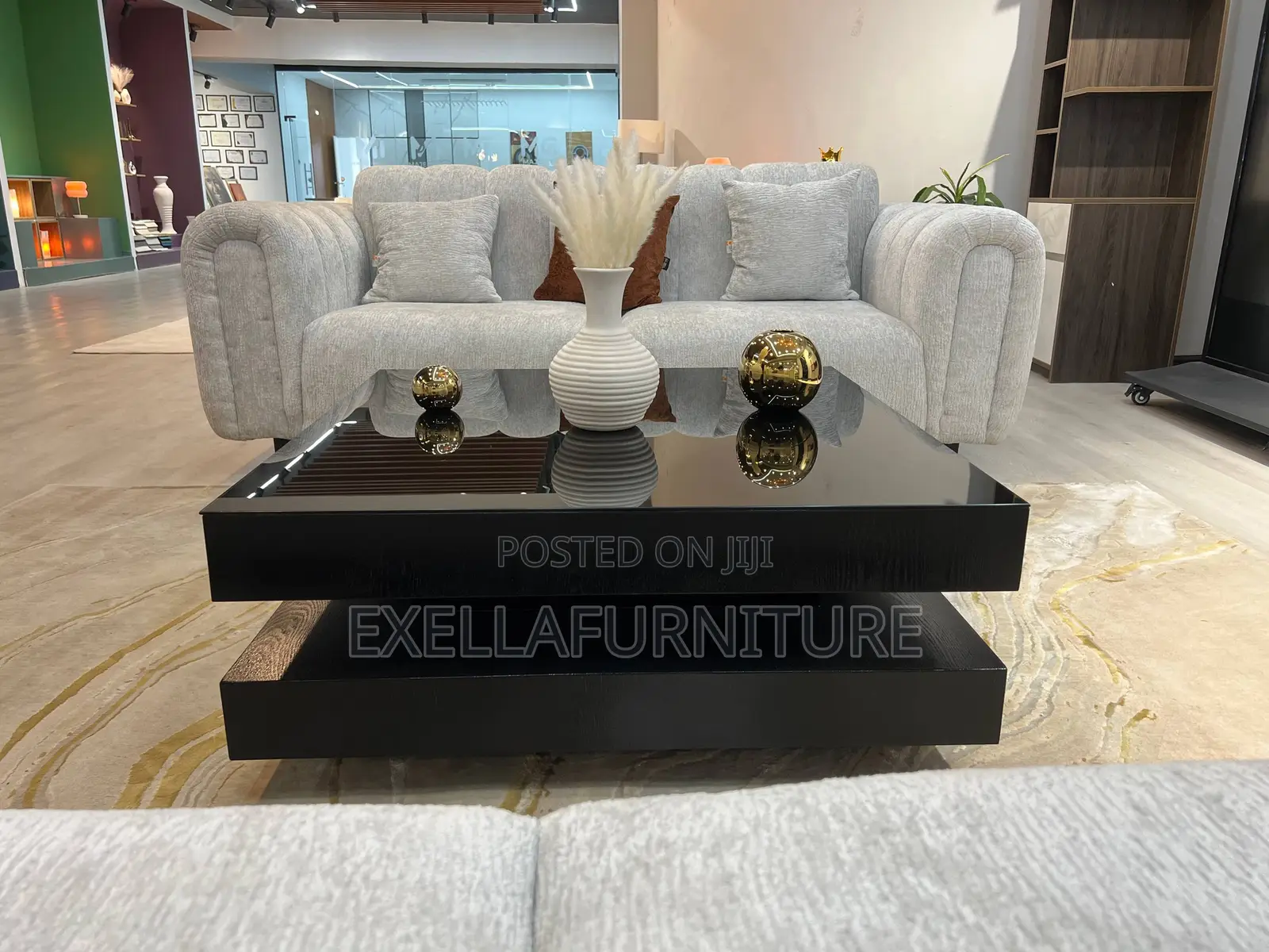Coffee Table , ኮፊ ቴብል, እጅግ ዘመናዊ
