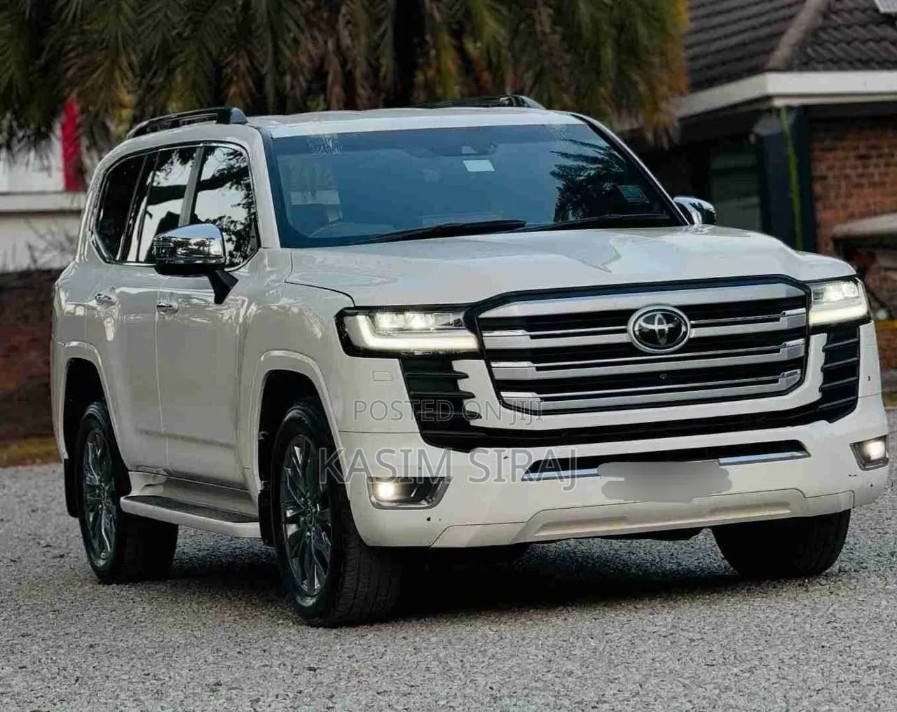 Toyota Land Cruiser 3.5 V6 2022 White