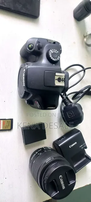 Canon Camer 4000d and Tripod