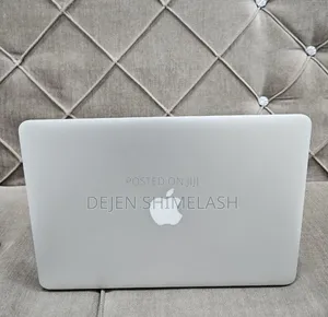 New Laptop Apple MacBook 2015 8GB Intel Core i5 SSD 512GB