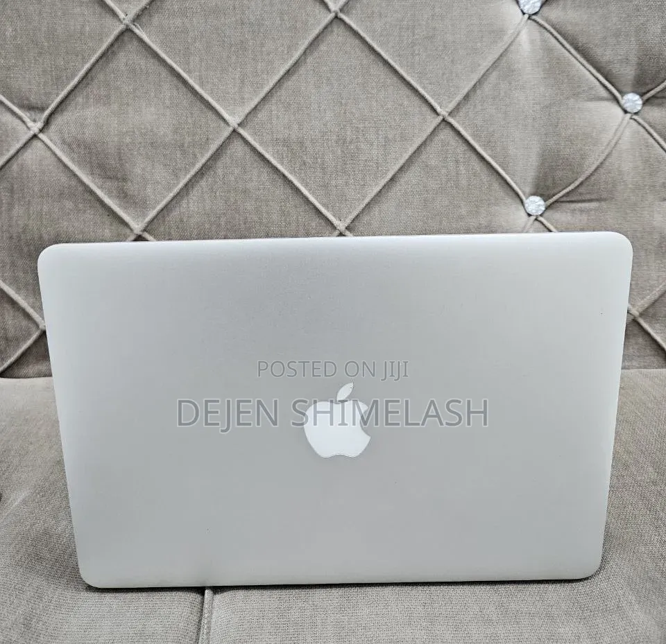 New Laptop Apple MacBook 2015 8GB Intel Core i5 SSD 512GB