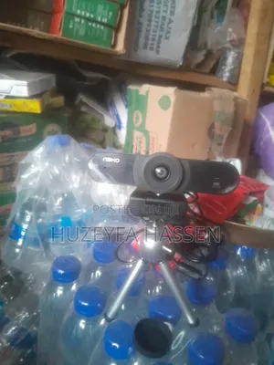 Abko Apc1000 Uhd Webcam With Microphone