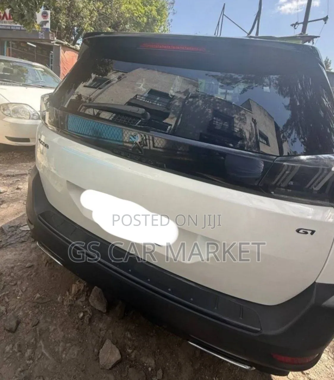 Peugeot 5008 2022 White