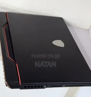 New Laptop MSI GE66 Raider 10SGS 32GB Intel Core i9 SSD 1T