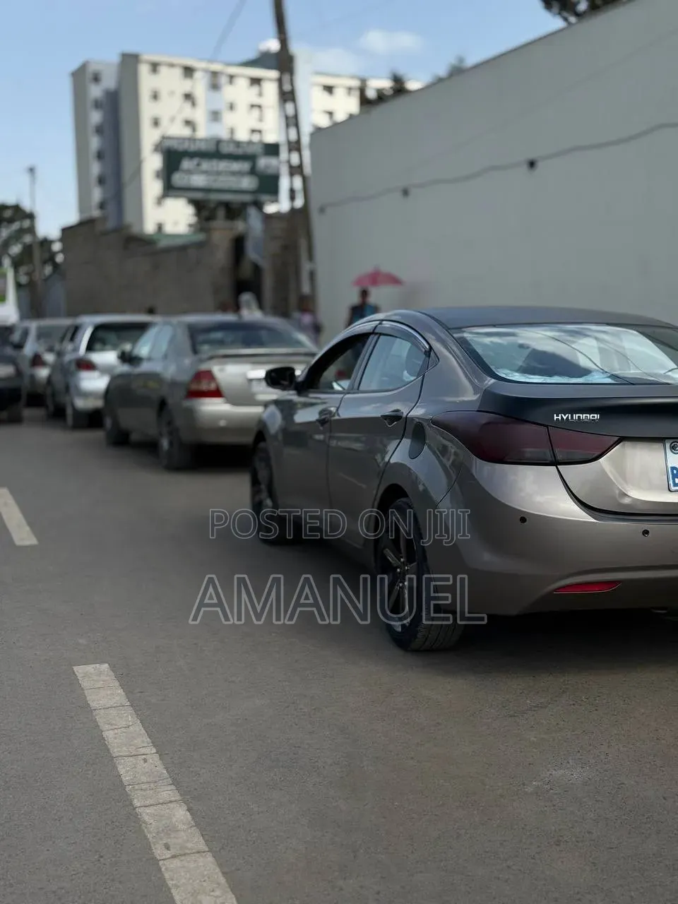 Hyundai Elantra 2012 Brown