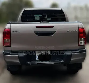 Toyota Hilux Revo Double Cab Deisel 2.8 AWD 2020 Gray