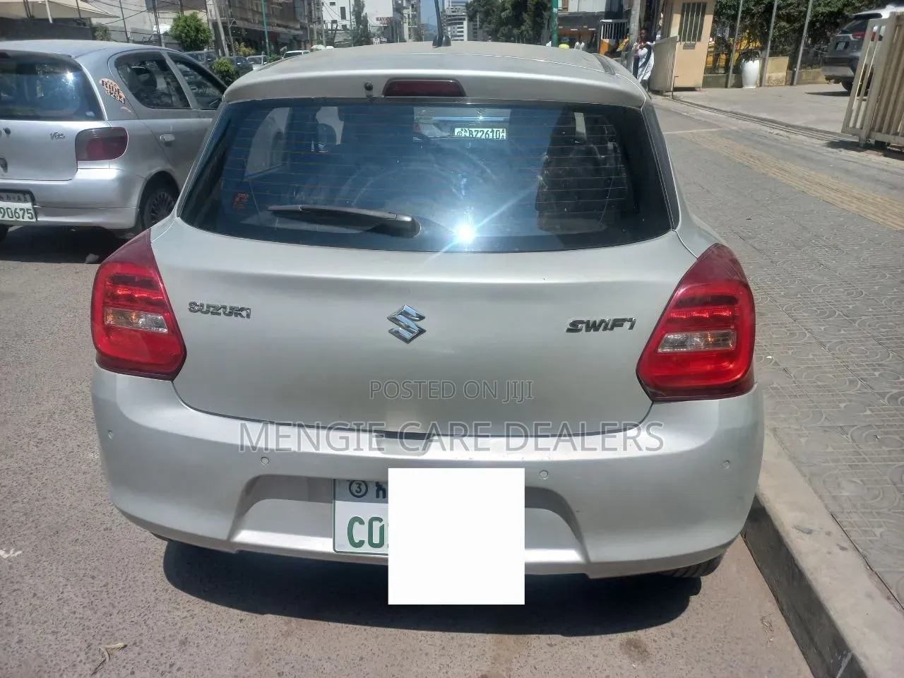 Suzuki Swift 2022 Silver