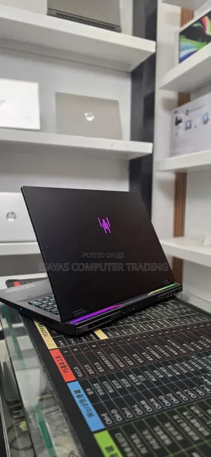 New Laptop Acer Predator Helios Neo 16 16GB Intel Core i9 SSD 1T