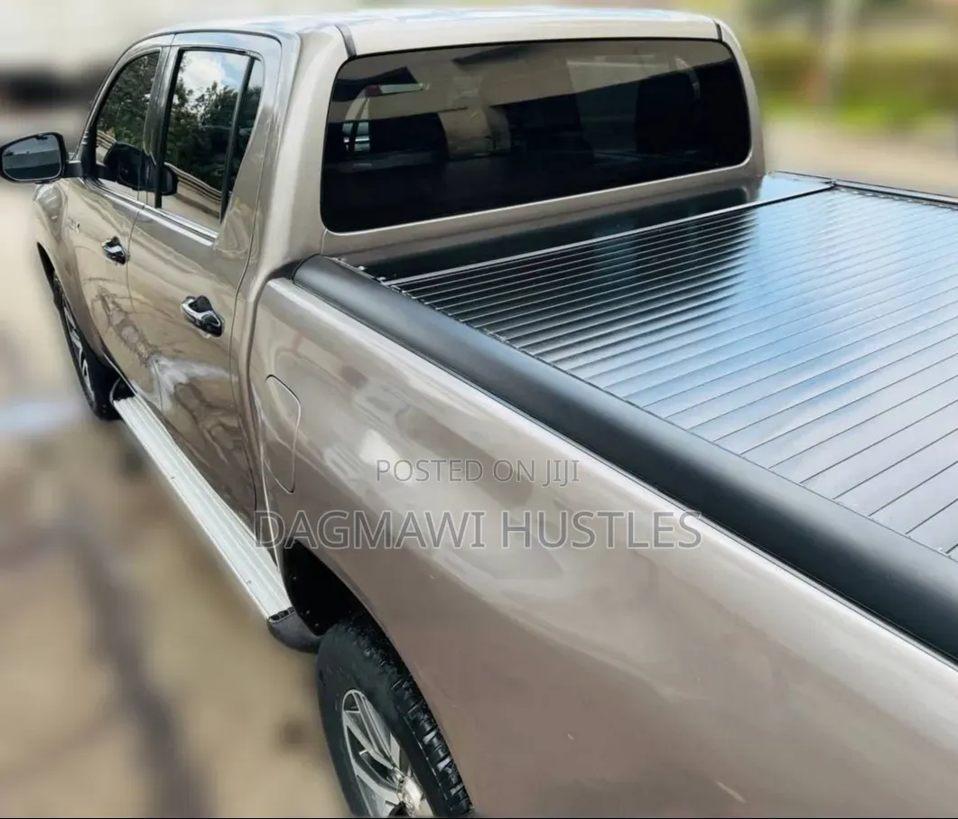 Toyota Hilux Revo Double Cab Deisel 2.8 AWD 2020 Gray