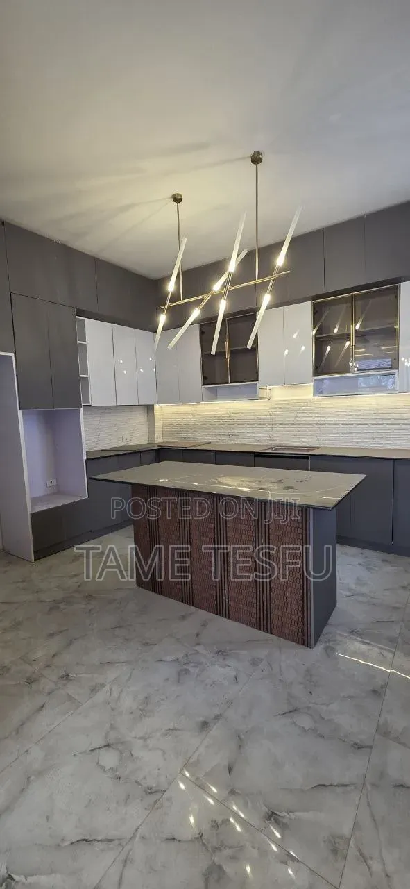 Furnished 7bdrm House in Semit, Bole for sale